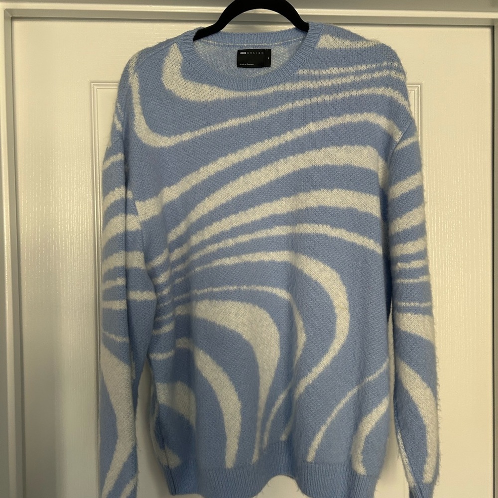 Blue and White Patterned Sweater